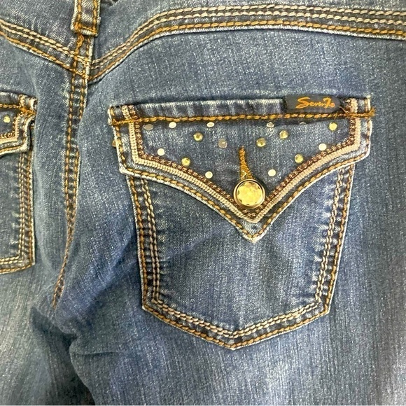 Seven7 Slim Boot Cut Sz 10 Women’s Jeans Rhinestones on Back Pockets - Picture 4 of 12